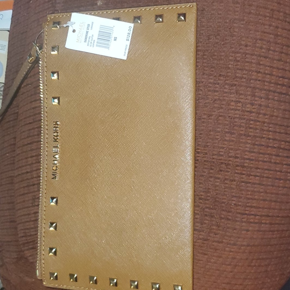 Michael Kors Stud Large clutch